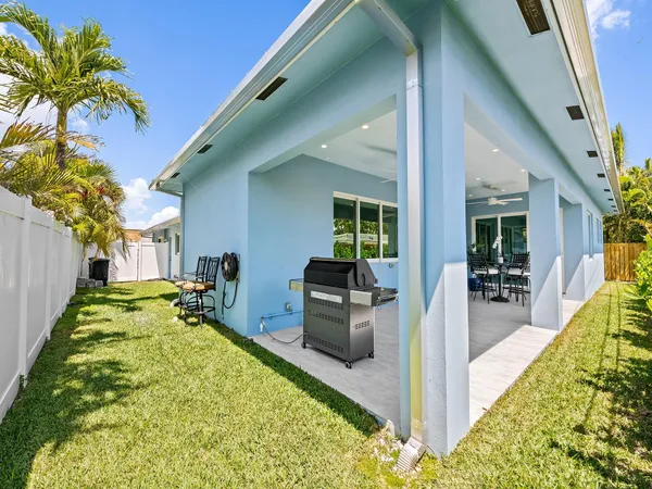 $7,250 | 2754 Northeast 31st Court, Lighthouse Point, FL 33064