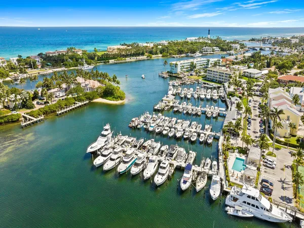 $7,250 | 2754 Northeast 31st Court, Lighthouse Point, FL 33064
