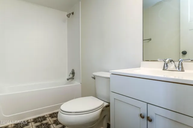 $1,400 | 502 East Branch Drive, Newport, NC 28570