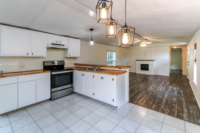 $1,400 | 502 East Branch Drive, Newport, NC 28570