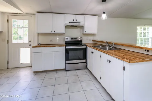 $1,400 | 502 East Branch Drive, Newport, NC 28570