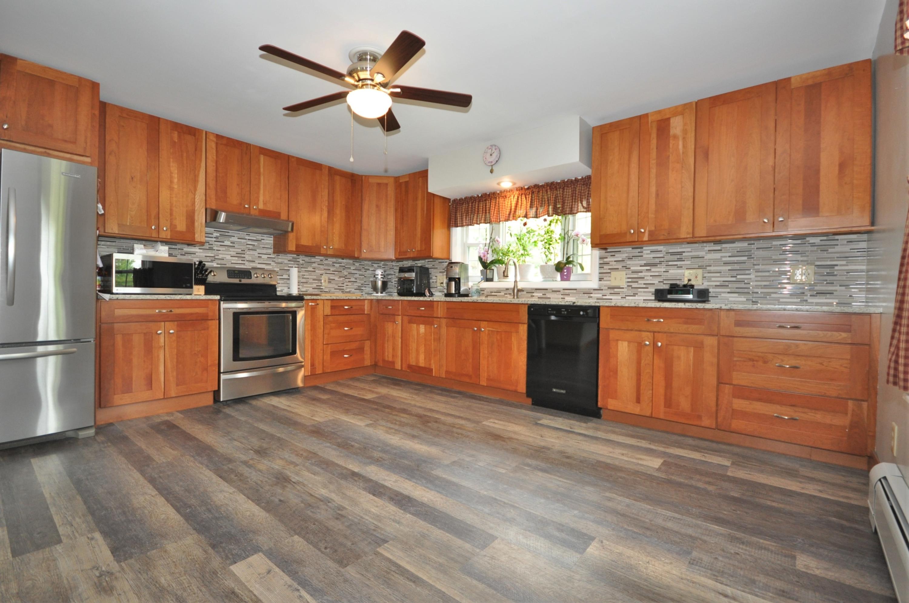 850 Fuller Road Hermon, ME 04401 - Photo 14 of 47 DSC_0586
