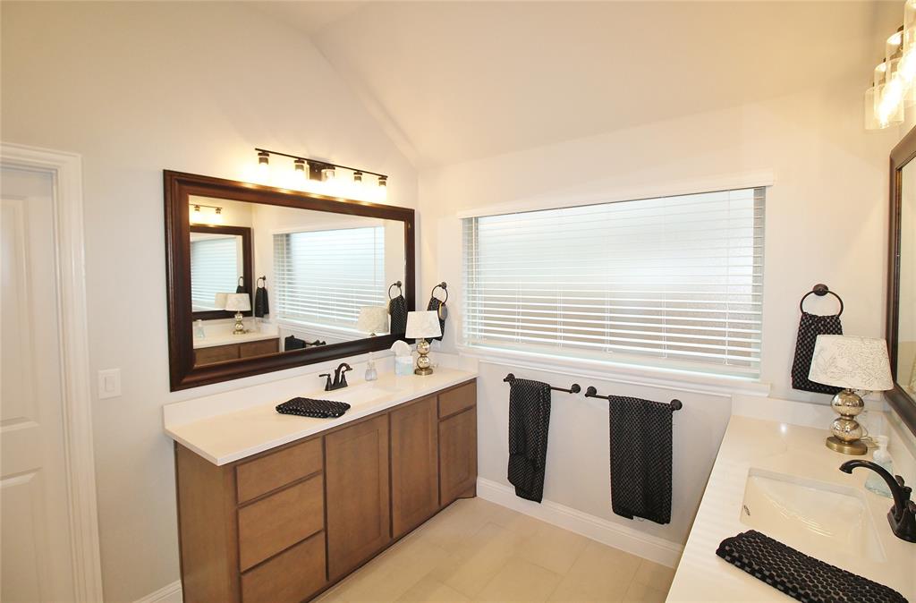 217 Resting Pl Road Waxahachie, TX 75165 - Photo 15 of 30