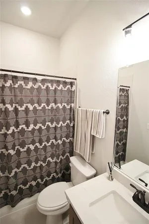 $2,800 | 217 Resting Pl Road, Waxahachie, TX 75165