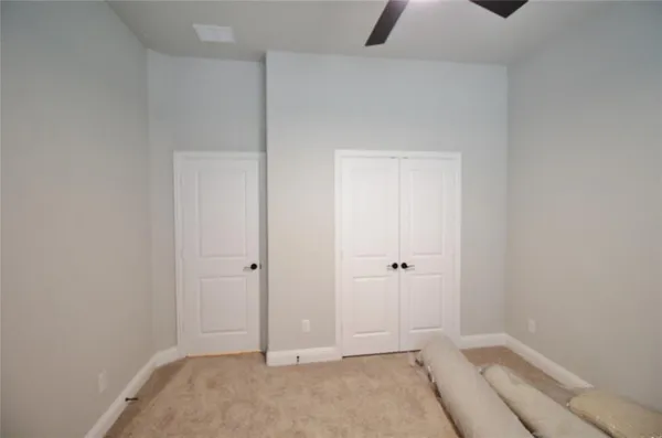$2,800 | 217 Resting Pl Road, Waxahachie, TX 75165