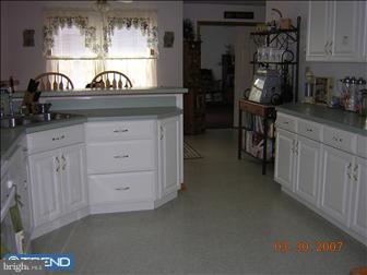 616 Soders Road Penns Grove, NJ 08069 - Photo 4 of 6 Kitchen