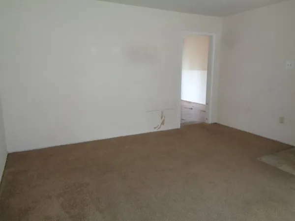 $140,000 | 4002 Cloverbrook Drive, Houston, TX 77045