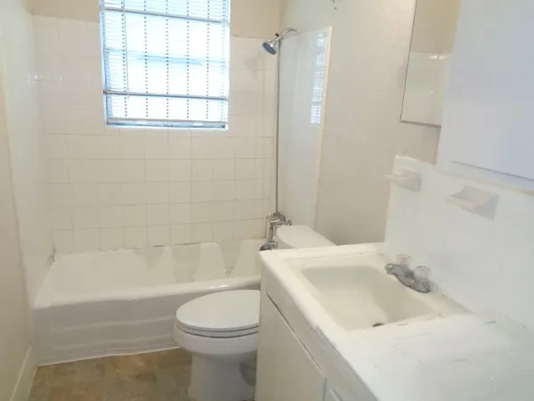 $140,000 | 4002 Cloverbrook Drive, Houston, TX 77045