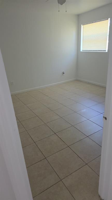 5241 Mayo Street Hollywood, FL 33021 - Photo 10 of 15