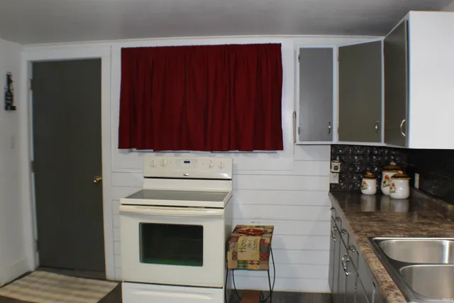 $135,000 | 739 Congress Street, Wabash, IN 46992