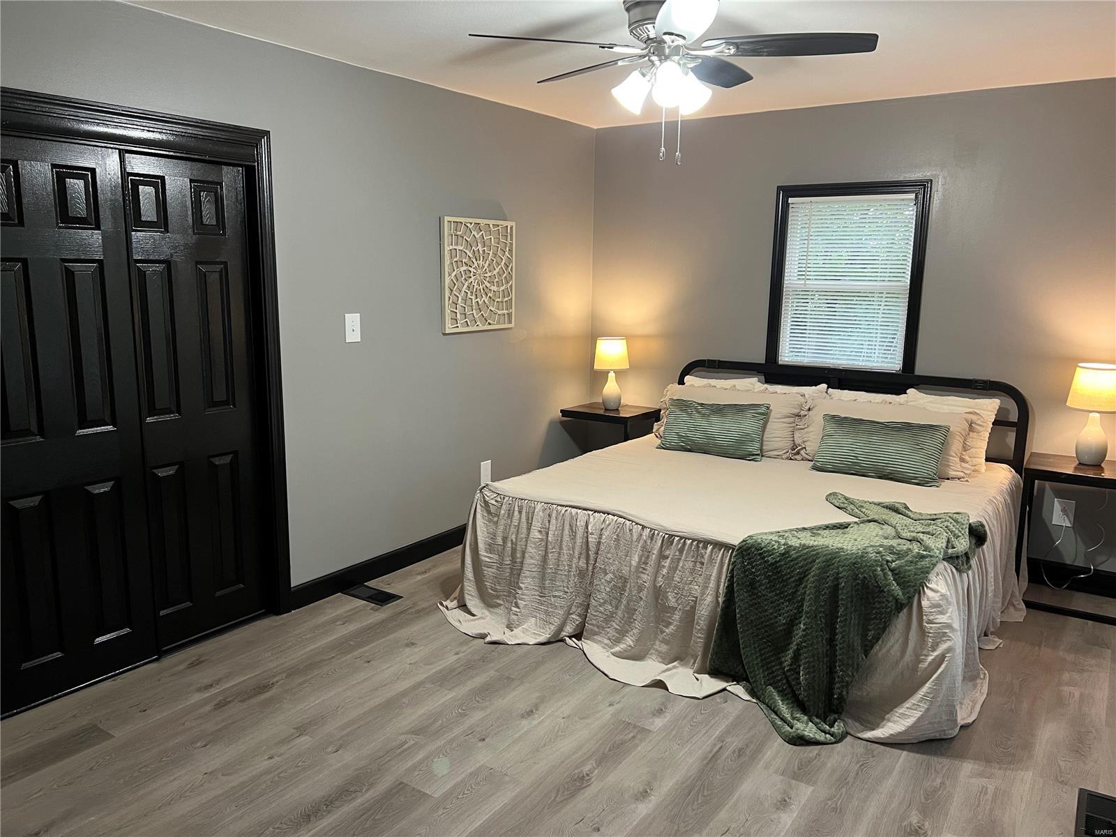 8821 Godfrey Road Godfrey, IL 62035 - Photo 13 of 25