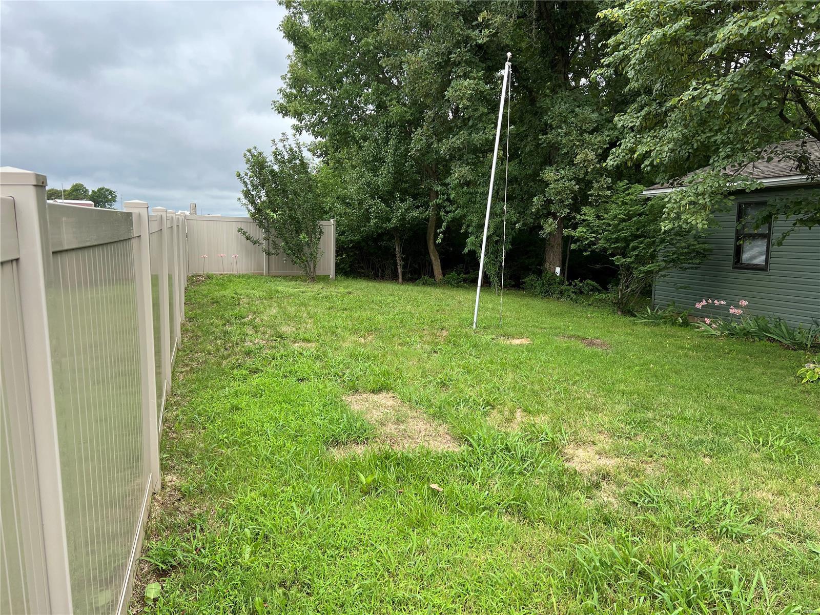 8821 Godfrey Road Godfrey, IL 62035 - Photo 3 of 25
