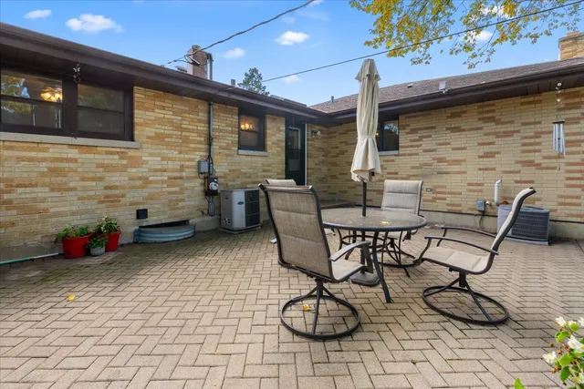 $424,900 | 328 Brice Avenue, Mundelein, IL 60060