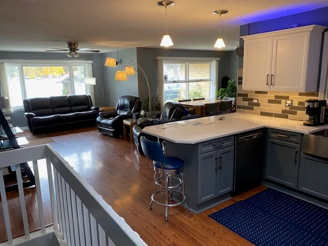 $424,900 | 328 Brice Avenue, Mundelein, IL 60060