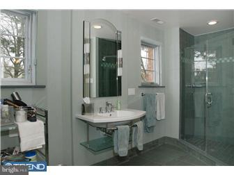 99 Dickinson Road, Unit 173 Chesterbrook, PA 19087 - Photo 11 of 12 Bathroom
