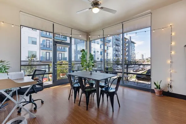 $1,520 | 1125 South Jennings Avenue, Unit 201, Fort Worth, TX 76104