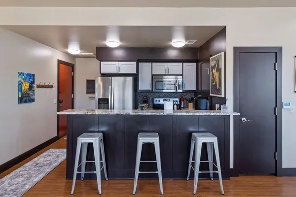 $1,520 | 1125 South Jennings Avenue, Unit 201, Fort Worth, TX 76104