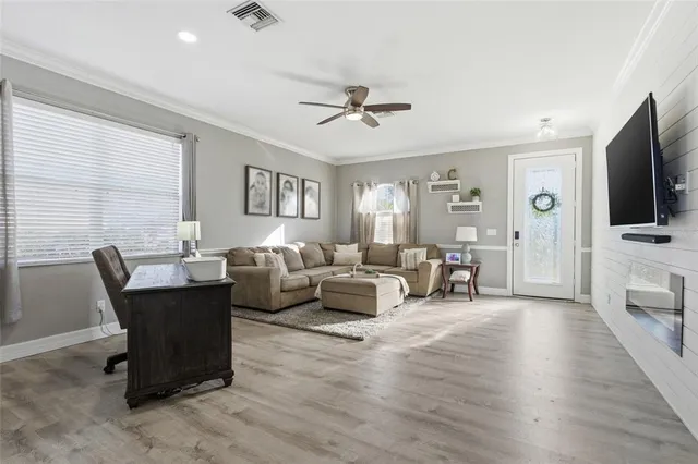 $444,888 | 13048 Southwest Pembroke Circle South, Lake Suzy, FL 34269