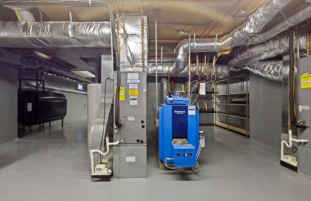 35 Grey Lane Lynnfield, MA 01940 - Photo 32 of 40