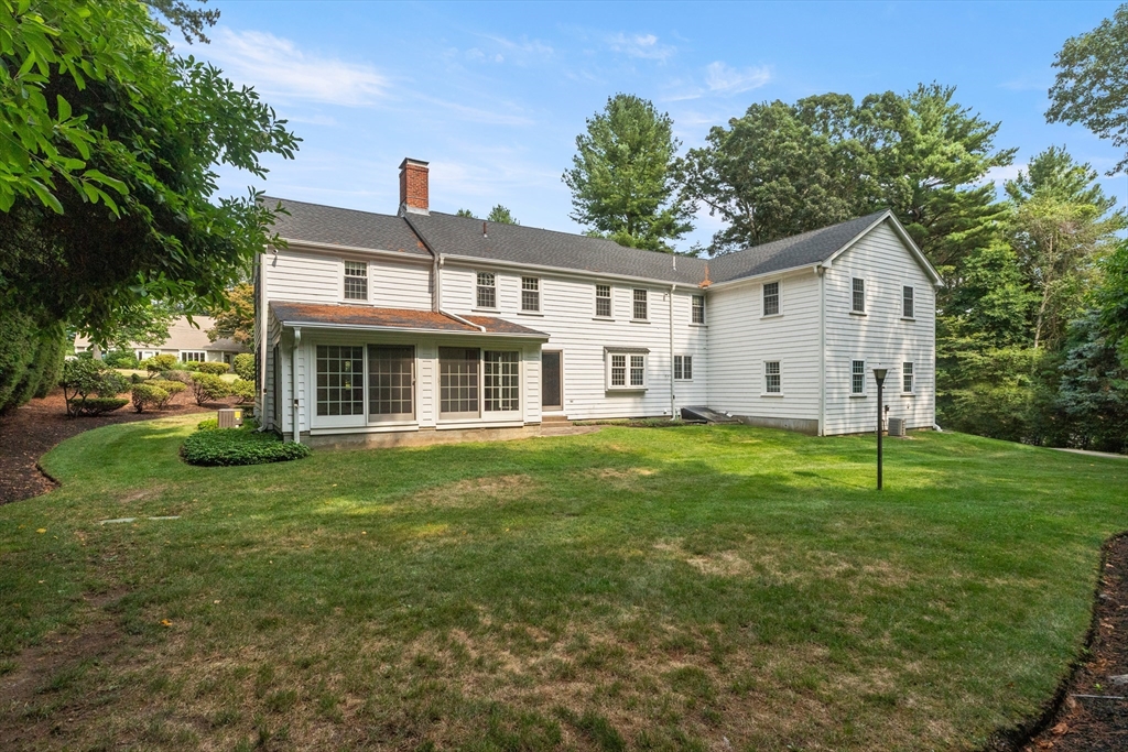 35 Grey Lane Lynnfield, MA 01940 - Photo 36 of 40