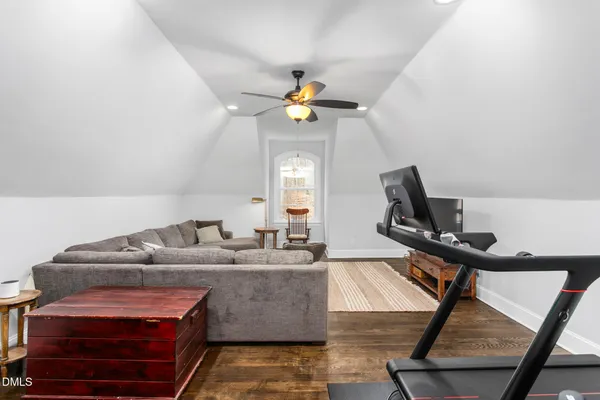 $1,549,000 | 5400 Valley Wood Road, Hillsborough, NC 27278