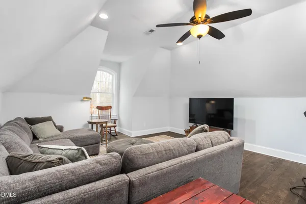 $1,549,000 | 5400 Valley Wood Road, Hillsborough, NC 27278