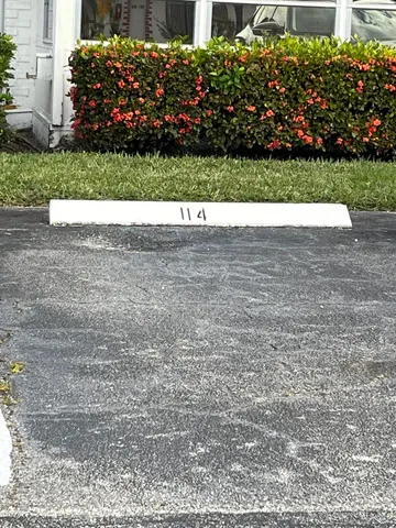 $1,500 | 114 Waterford D, Delray Beach, FL 33446