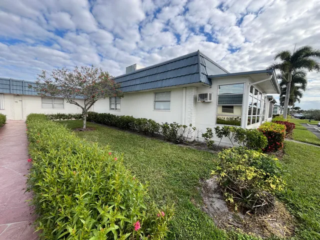 $1,500 | 114 Waterford D, Delray Beach, FL 33446