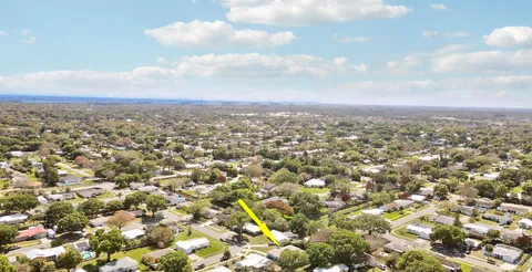 $350,000 | 2145 5th Street, Vero Beach, FL 32962