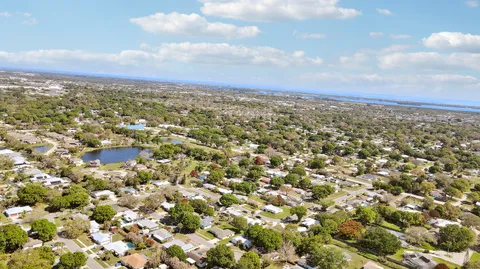 $350,000 | 2145 5th Street, Vero Beach, FL 32962