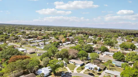 $350,000 | 2145 5th Street, Vero Beach, FL 32962