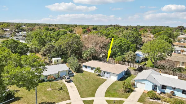 $350,000 | 2145 5th Street, Vero Beach, FL 32962