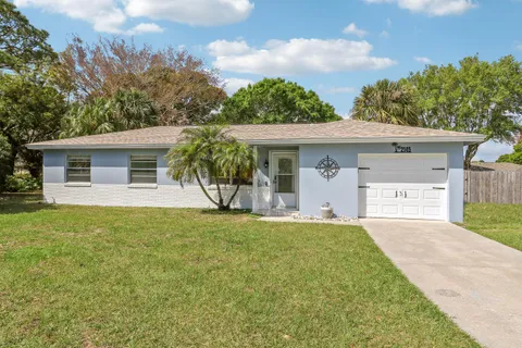 $350,000 | 2145 5th Street, Vero Beach, FL 32962