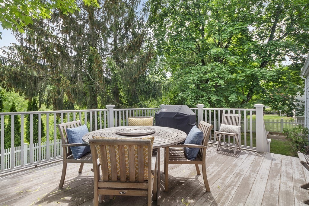 24 Plymouth Road Reading, MA 01867 - Photo 27 of 28 Gallery Image 27