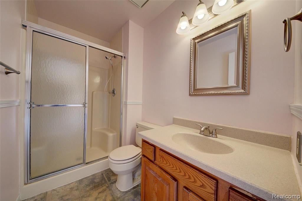 1195 Paddington Road Canton, MI 48187 - Photo 20 of 38