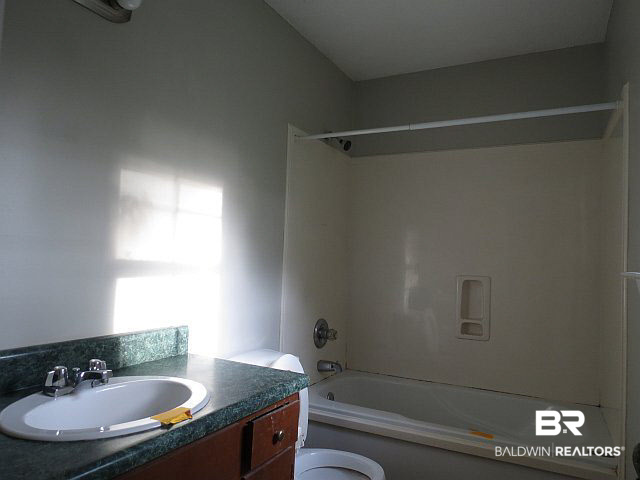 2618 Meadowview Drive Mobile, AL 36695 - Photo 10 of 10 Master Bath