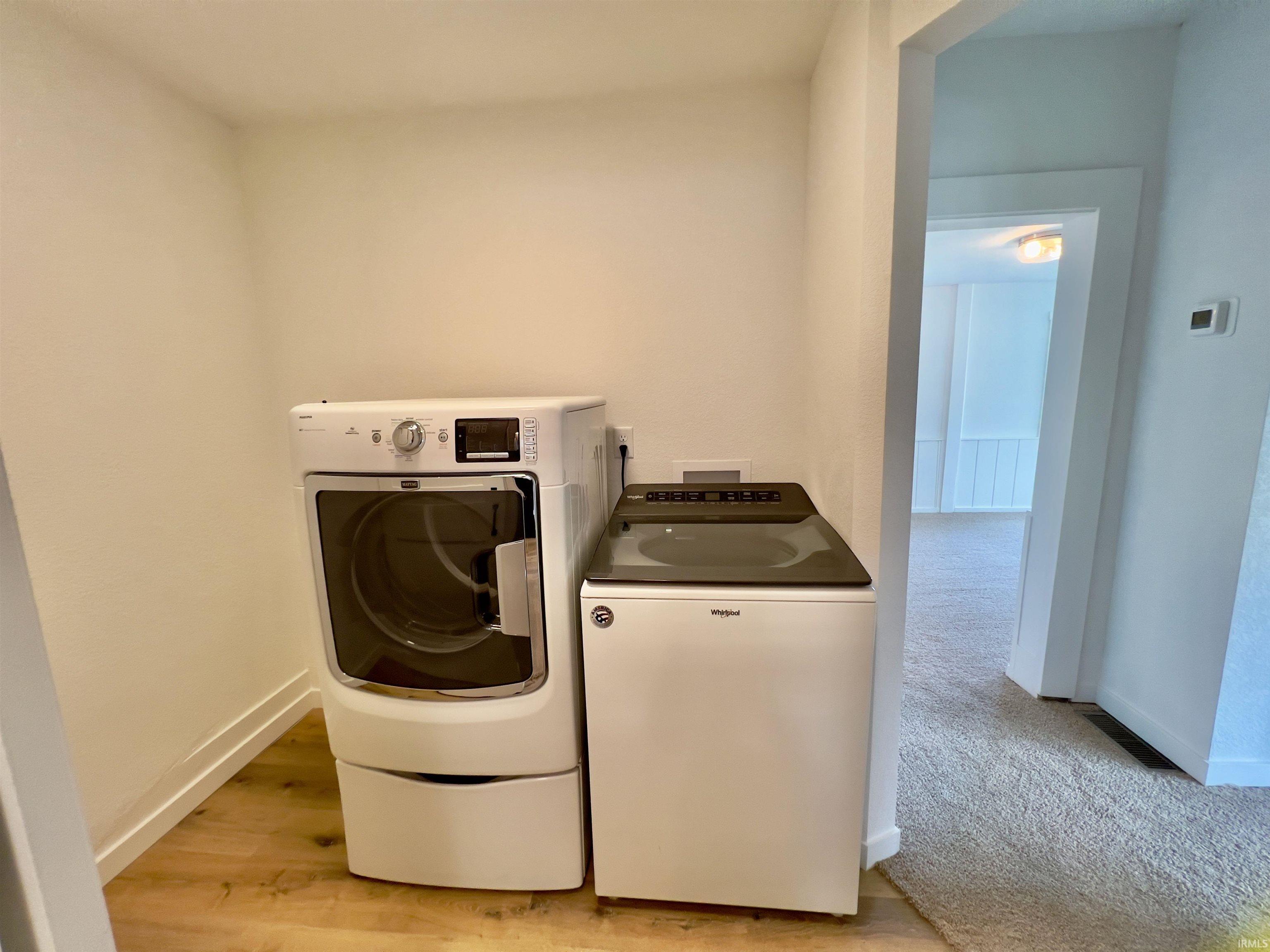 806 North Harrison Street Syracuse, IN 46567 - Photo 16 of 35
