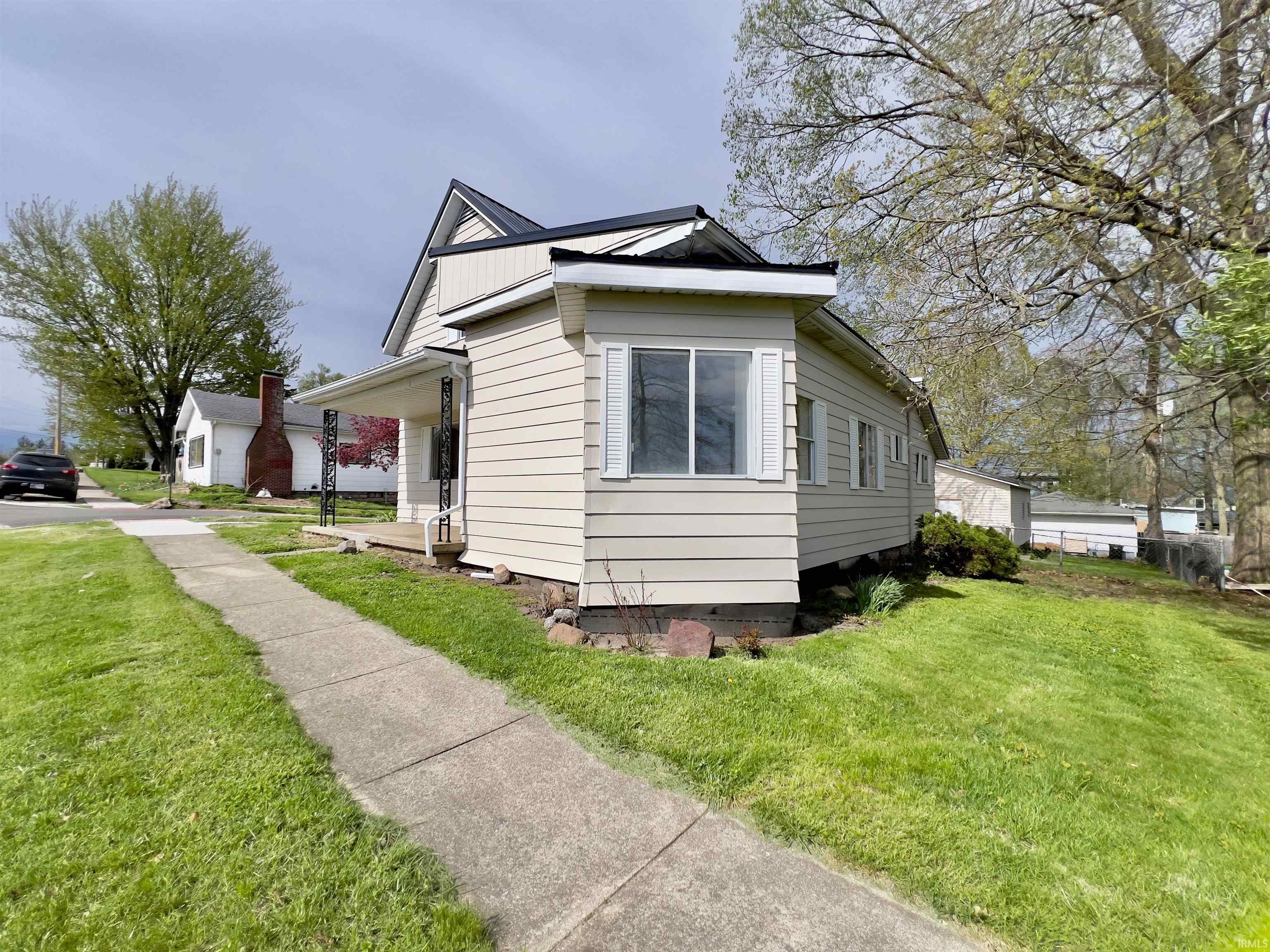 806 North Harrison Street Syracuse, IN 46567 - Photo 35 of 35