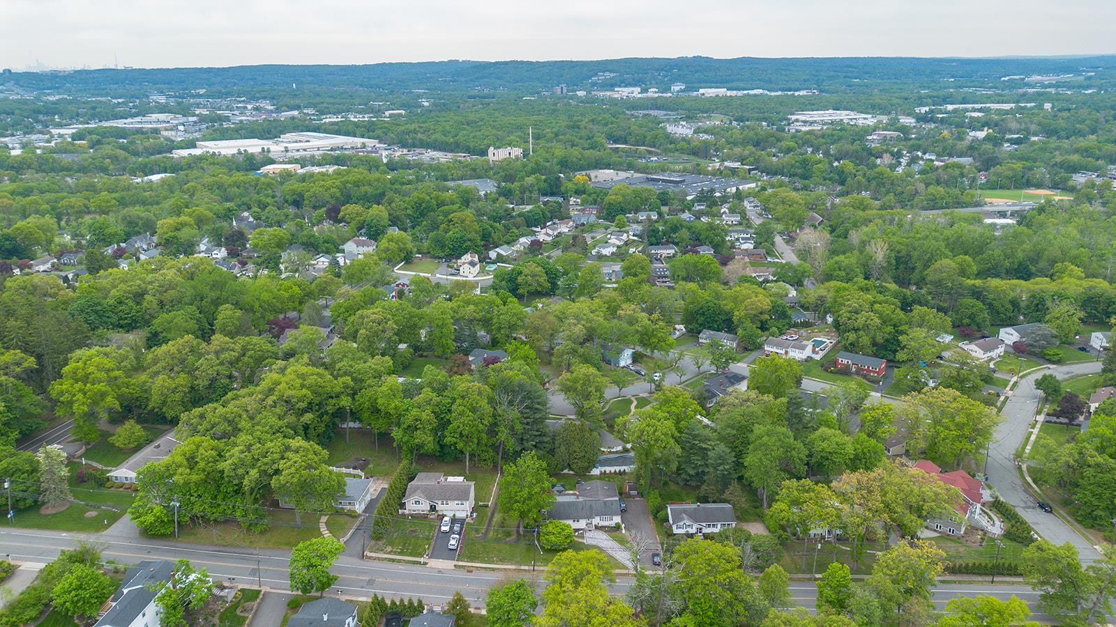 210 Alps Road Wayne, NJ 07470 - Photo 27 of 31