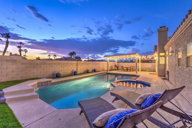 $3,240 | 8157 Creek Water Lane, Las Vegas, NV 89123