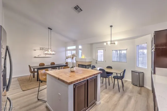 $3,240 | 8157 Creek Water Lane, Las Vegas, NV 89123