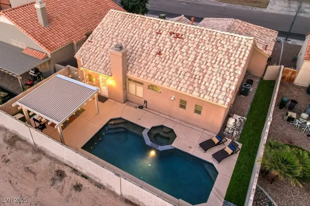 $3,240 | 8157 Creek Water Lane, Las Vegas, NV 89123