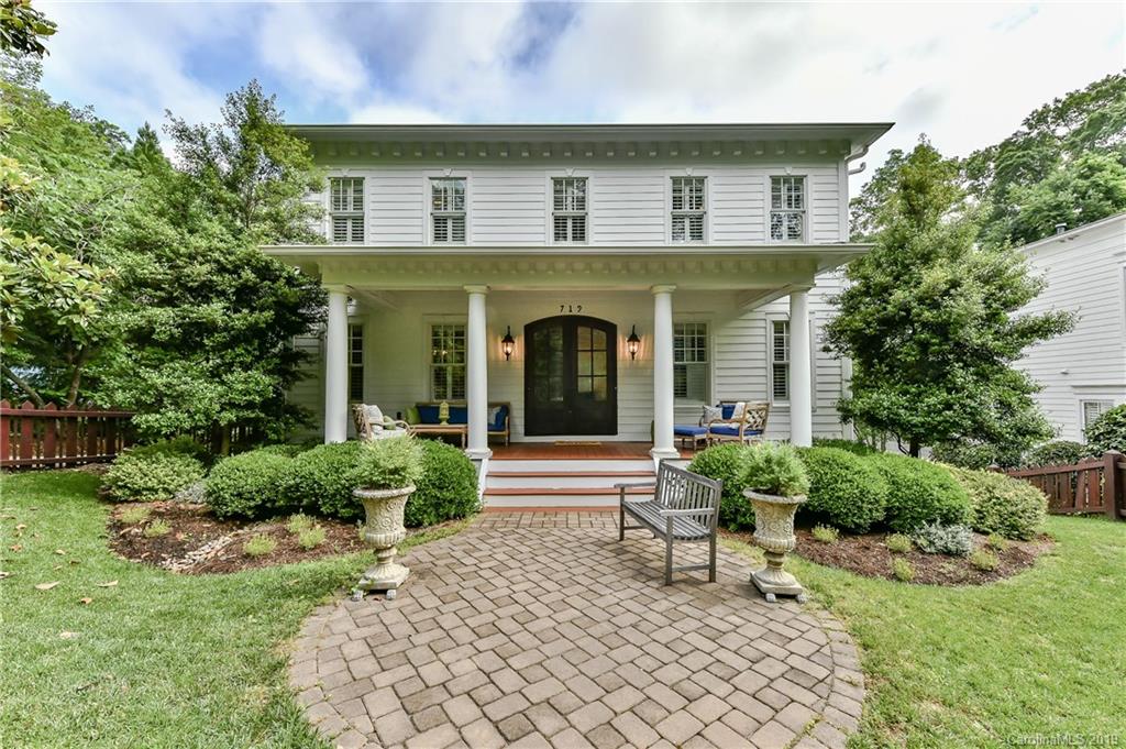 719 Spring Street Davidson, NC 28036 - Photo 1 of 42 Gallery Image 1