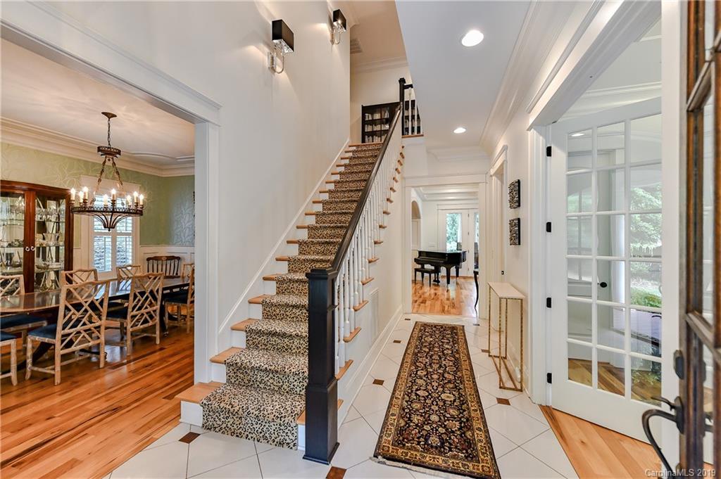 719 Spring Street Davidson, NC 28036 - Photo 4 of 42 Gallery Image 4