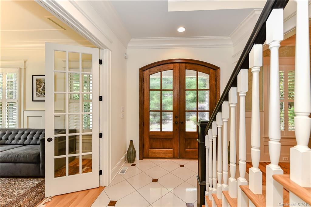 719 Spring Street Davidson, NC 28036 - Photo 5 of 42 Gallery Image 5