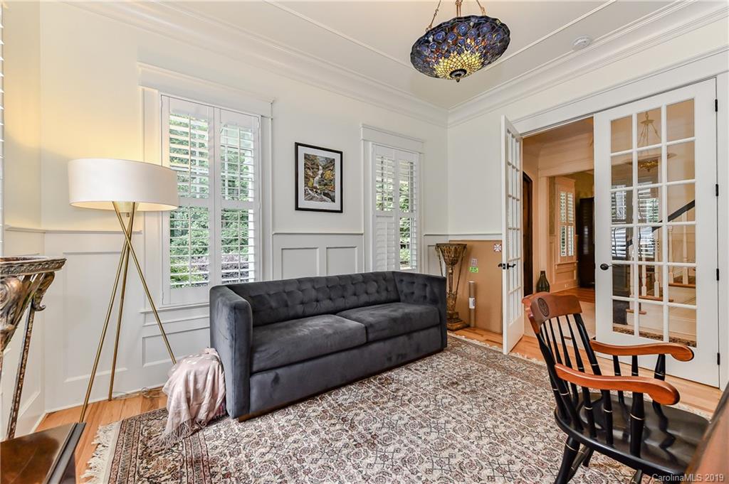 719 Spring Street Davidson, NC 28036 - Photo 6 of 42 Gallery Image 6
