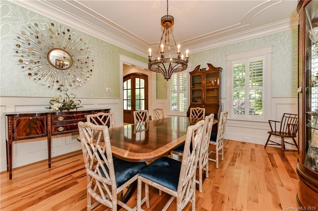 719 Spring Street Davidson, NC 28036 - Photo 9 of 42 Gallery Image 9