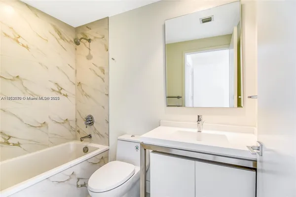 $3,900 | 2000 Metropica Way, Unit 1709, Sunrise, FL 33323