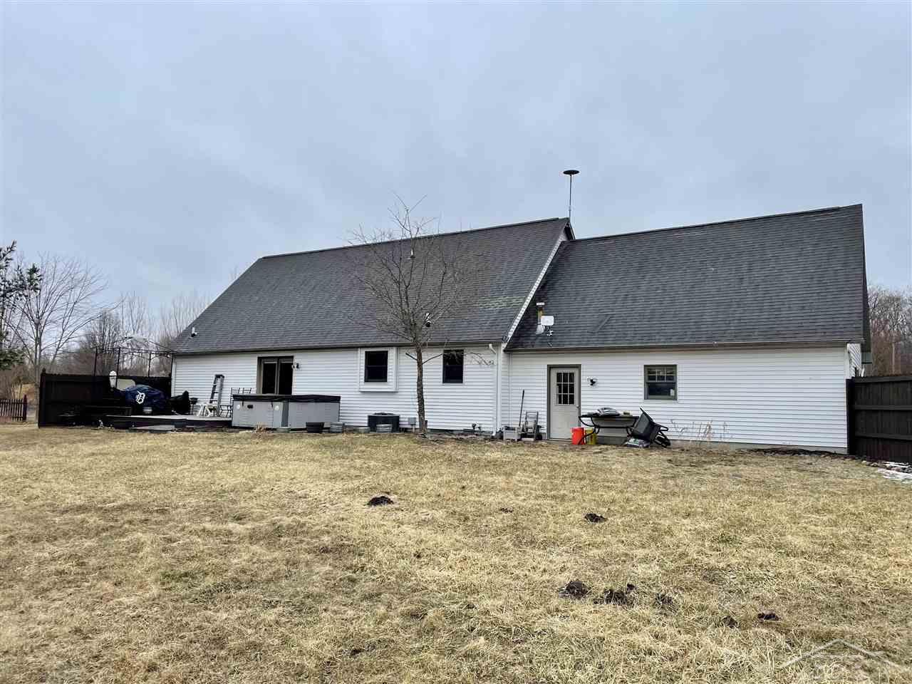 8530 South Fordney Road St. Charles, MI 48655 - Photo 26 of 35
