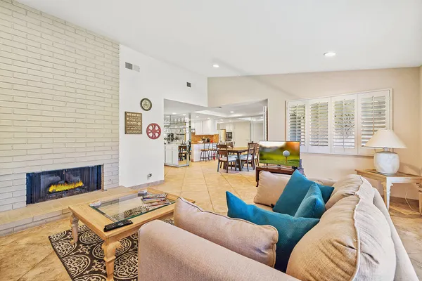 $6,300 | 181 Camino Arroyo South, Palm Desert, CA 92260